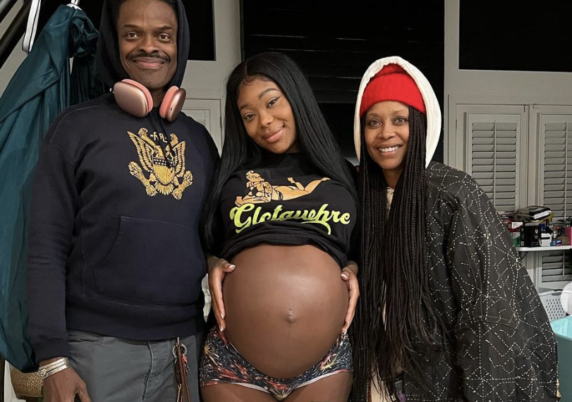 Puma, child,Summer Walker,pregnant,belly,Erykah Badu,doula, midwife,delivery,baby