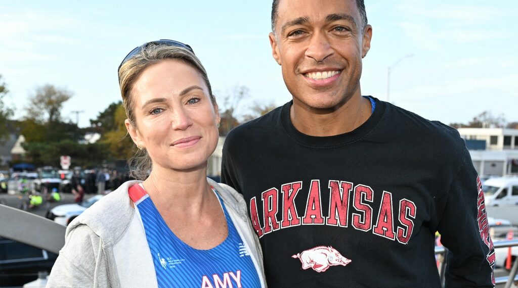GMA hosts T.J. Holmes Amy Robach cozy NYC amid secret romance rumors