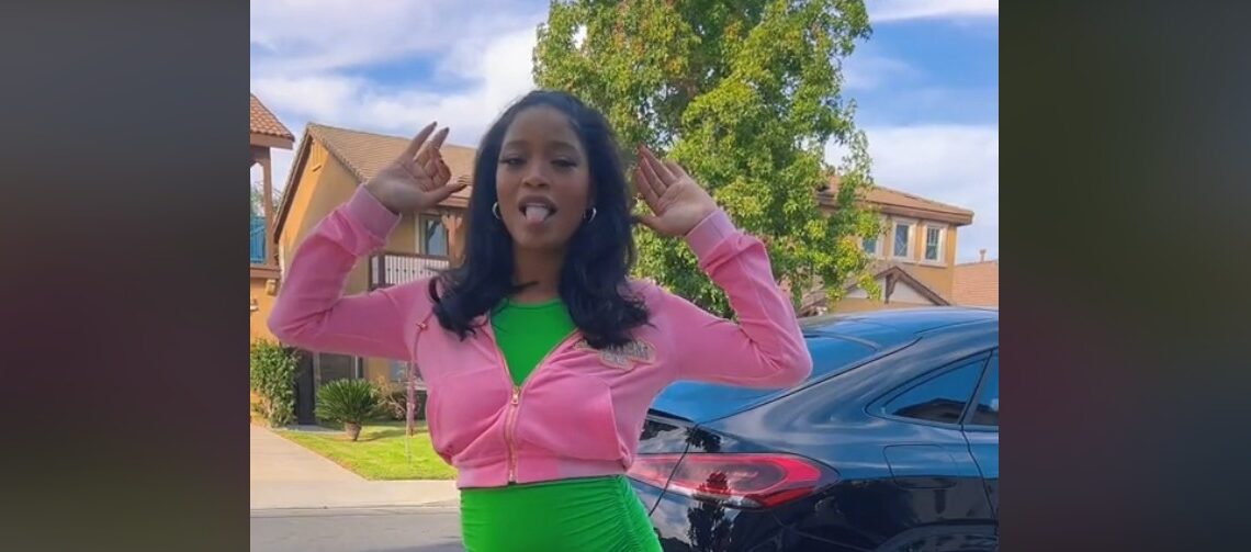 child, bump, baby, pregnancy, TikTok, She Used to Be My Girl, host, SNL, Keke Palmer