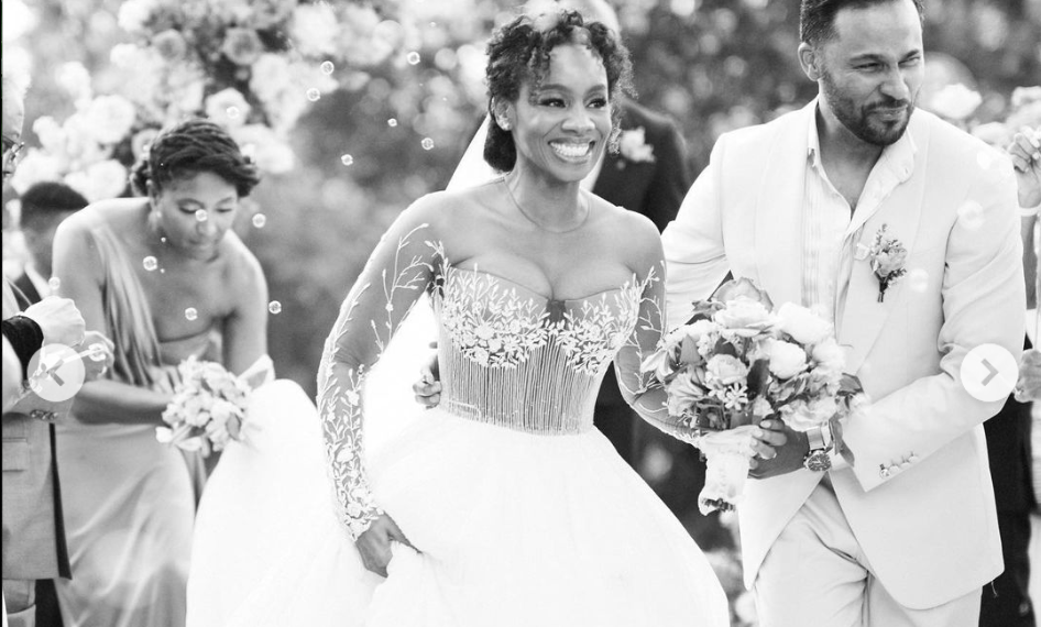 Anika Noni Rose,Jason Dirden,BRIDE Magazine, couple,Colman Domingo, Broadway,actors,actress