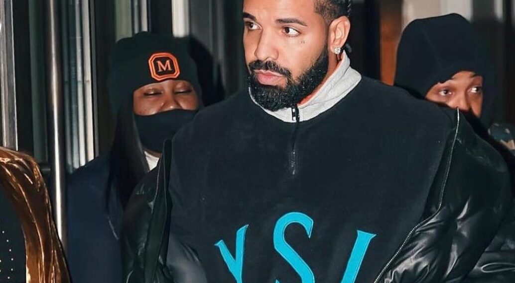 second-floor balcony, mezzanine, 21 Savage, audience, man, member, SiriusXM, stage, Apollo Theater, Drake, rapper, Harlem, New York