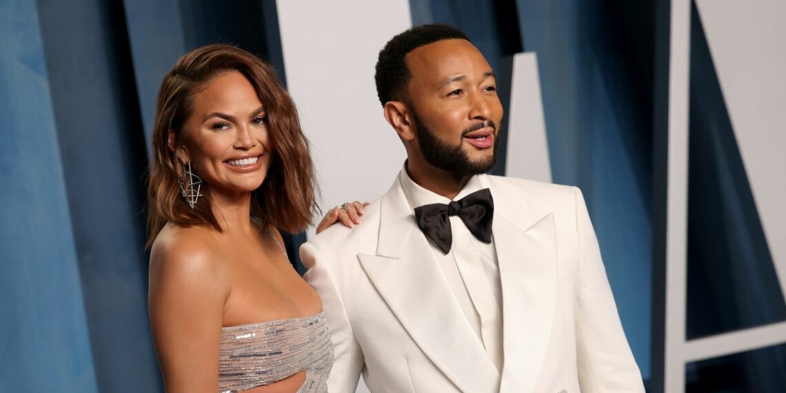 John Legend, Chrissy Teigen, baby