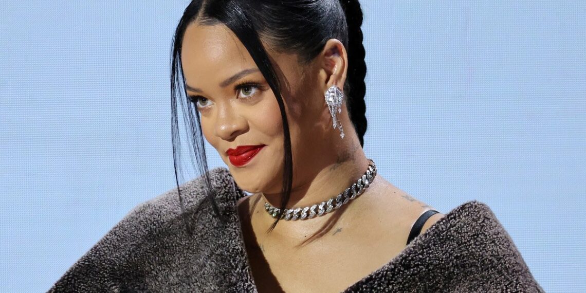 Rihanna AI Cover Kanye West Drake