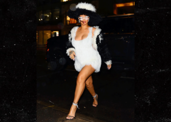 Rihanna, Chanel, New York
