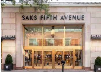 TikTok, commission, associates, sales, sales associates, employees, customers, Nordstrom, retail, Saks Fifth Avenue, Saks