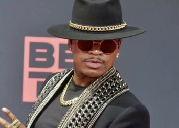 Sade Bagnerise Crystal Smith Ne-Yo