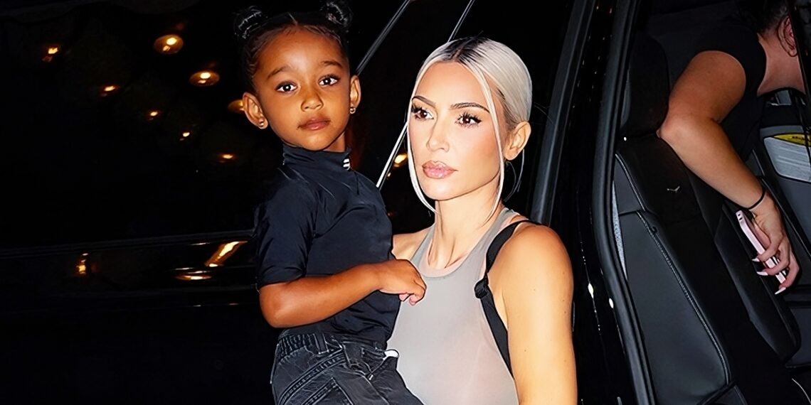 Kim Kardashian Chicago Kanye West Cook