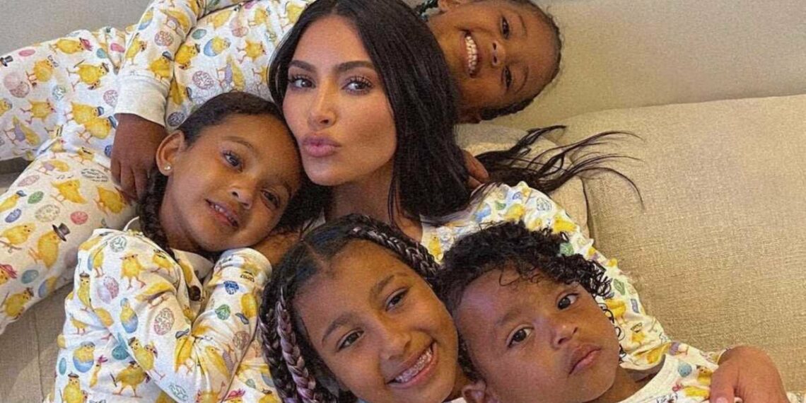North, Kardashian, Scott, fart