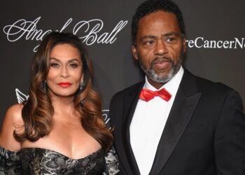 Solange Knowles, Beyoncé, Twitter, mother, divorce, husband, Richard Lawson, Tina Knowles