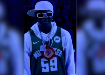 performance, military, Flavor, Flav, Milwaukee, Bucks, National, Anthem